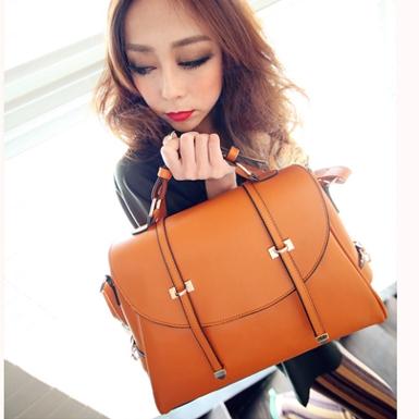 สินค้าหมด กระเป๋าแฟชั่นเกาหลีMaomao รุ่นM28-058 ด้านหน้ามีสายคาดซ้าย-ขวา หูกระเป๋าก็เก๋มากๆ ค่